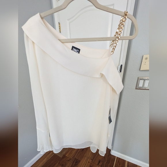 INC International Concepts Off the Shoulder Lined Bell Sleeve Size Large Nwt❤️ - Picture 1 of 11